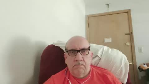 Tom online show from May 2, 2026, 8:14 pm