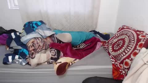 Snapshot of negrita_25 chatting on October 8, 2025, 10:57 am Zoe online show from October 8, 2025, 10:57 am