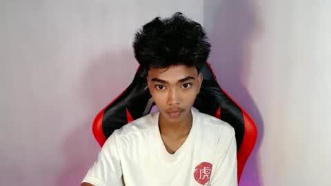 neil_asian69 online show from October 14, 2025, 12:22 am