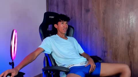 neitan online show from April 12, 2026, 8:14 pm