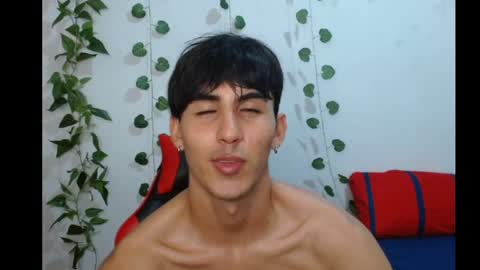 Snapshot of neithanzyn chatting on February 28, 2025, 10:39 pm Neithanzyn online show from February 28, 2025, 10:39 pm