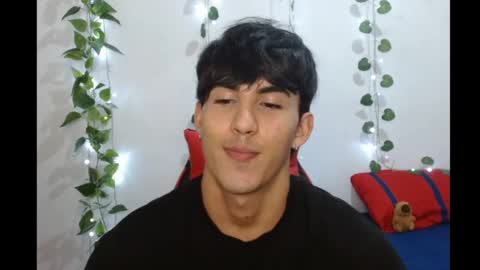 Snapshot of neithanzyn chatting on March 9, 2025, 7:37 pm Neithanzyn online show from March 9, 2025, 7:37 pm