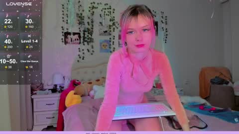 Snapshot of neko_kitsune chatting on December 17, 2024, 12:33 pm neko_kitsune online show from December 17, 2024, 12:33 pm