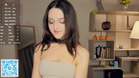 Vicky and Beatrice online show from February 22, 2026, 7:12 pm