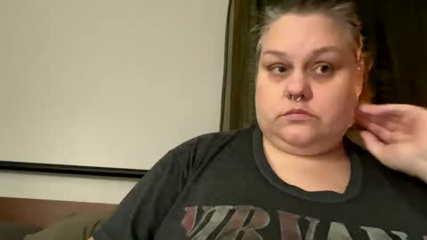 Snapshot of nellatlas chatting on December 5, 2024, 12:19 am Nellie Atlas online show from December 5, 2024, 12:19 am