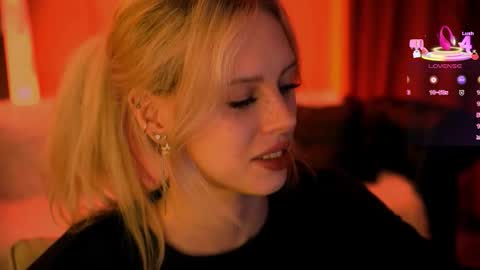 Snapshot of nelly_carroll chatting on September 18, 2025, 11:07 pm I am Nelly3 online show from September 18, 2025, 11:07 pm