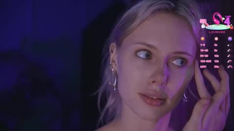 Snapshot of nelly_carroll chatting on November 9, 2025, 4:49 pm I am Nelly3 online show from November 9, 2025, 4:49 pm