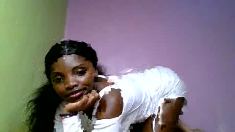 nelly_ebony5 online show from June 19, 2026, 1:48 pm