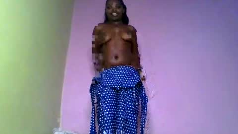 nelly_ebony5 online show from June 20, 2026, 2:09 pm