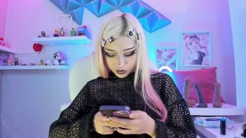 Snapshot of nemesis_castel_ chatting on April 4, 2026, 2:36 pm Nemesis online show from April 4, 2026, 2:36 pm