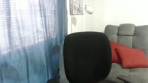 Snapshot of nena_lov chatting on April 22, 2026, 7:48 pm Star online show from April 22, 2026, 7:48 pm