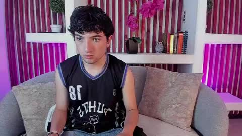 Zarek  online show from May 22, 2026, 11:16 am