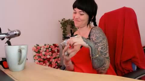 Neo Geisha online show from July 23, 2026, 4:32 am