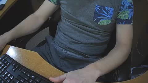 Snapshot of neotee3 chatting on November 19, 2025, 9:26 pm Neotee online show from November 19, 2025, 9:26 pm