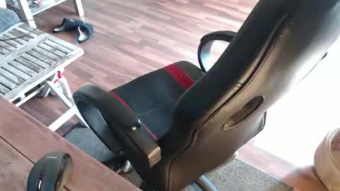 Snapshot of neptun1965 chatting on April 16, 2026, 12:28 pm neptun1965 online show from April 16, 2026, 12:28 pm