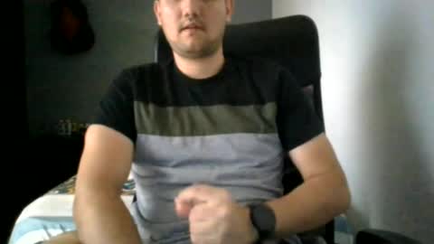 Snapshot of nerdxxx94 chatting on June 12, 2026, 9:25 pm MrBull online show from June 12, 2026, 9:25 pm
