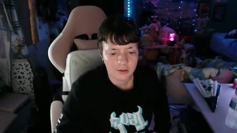 Snapshot of nerdy_squirty chatting on April 29, 2026, 7:01 am NerdySquirty online show from April 29, 2026, 7:01 am