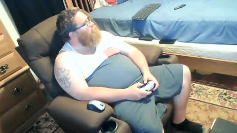 Snapshot of nerdychub4fun chatting on April 19, 2026, 12:33 am nerdychub4fun online show from April 19, 2026, 12:33 am