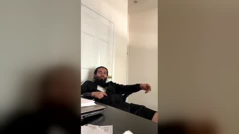 Snapshot of neroazmat chatting on March 28, 2026, 8:19 pm neroazmat online show from March 28, 2026, 8:19 pm