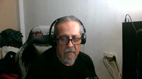 neron401 online show from May 11, 2026, 3:01 am