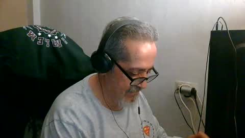 neron401 online show from May 16, 2026, 2:19 am
