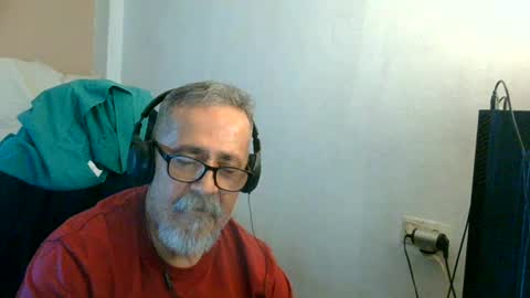 Snapshot of neron401 chatting on June 15, 2026, 2:41 pm neron401 online show from June 15, 2026, 2:41 pm