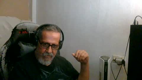 Snapshot of neron401 chatting on July 5, 2026, 4:19 am neron401 online show from July 5, 2026, 4:19 am