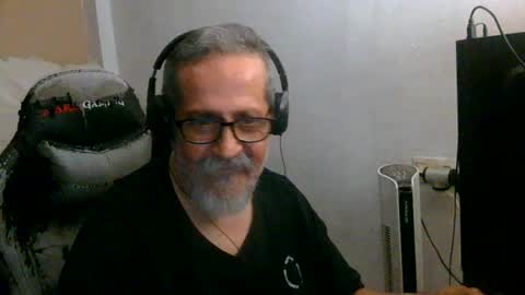 Snapshot of neron401 chatting on July 15, 2026, 1:00 am neron401 online show from July 15, 2026, 1:00 am