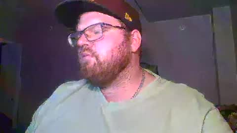 Snapshot of nessie_005 chatting on December 8, 2024, 4:25 am Nessie 005 online show from December 8, 2024, 4:25 am
