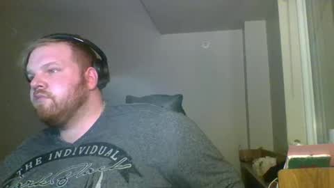 Snapshot of nessie_005 chatting on February 6, 2025, 3:48 am Nessie 005 online show from February 6, 2025, 3:48 am