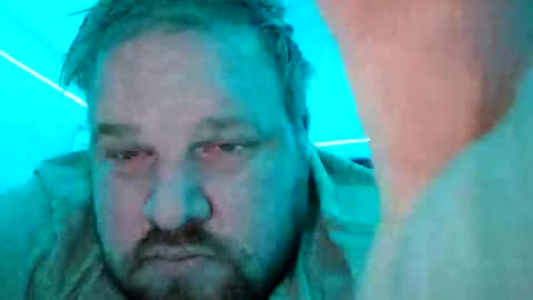 Snapshot of nessie_005 chatting on December 19, 2025, 3:24 am Nessie 005 online show from December 19, 2025, 3:24 am