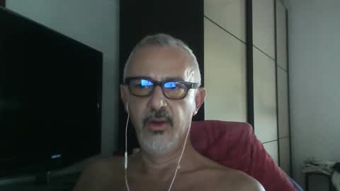 nevenerabis online show from September 14, 2025, 2:38 pm
