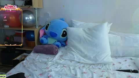 Snapshot of nevergiveup_1 chatting on April 9, 2026, 8:31 am never give up online show from April 9, 2026, 8:31 am