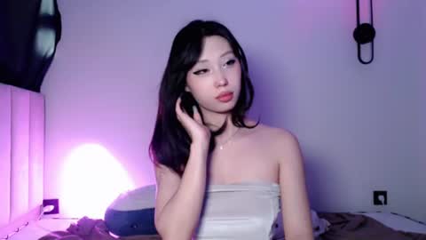 Rin online show from July 19, 2026, 1:42 am