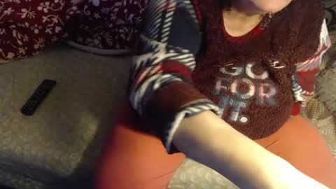 Snapshot of new_milf chatting on May 7, 2026, 2:50 am Lilly online show from May 7, 2026, 2:50 am