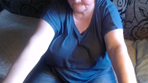 Snapshot of new_milf chatting on May 26, 2026, 3:30 pm Lilly online show from May 26, 2026, 3:30 pm