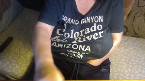 Snapshot of new_milf chatting on June 1, 2026, 2:35 am Lilly online show from June 1, 2026, 2:35 am