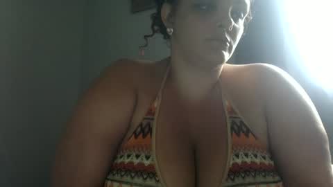Snapshot of newfiebbw chatting on June 16, 2026, 8:00 pm Ms. Natural online show from June 16, 2026, 8:00 pm