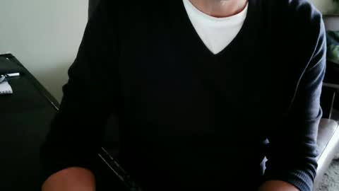 Snapshot of newtswantingfun chatting on September 19, 2025, 12:06 pm newtswantingfun online show from September 19, 2025, 12:06 pm