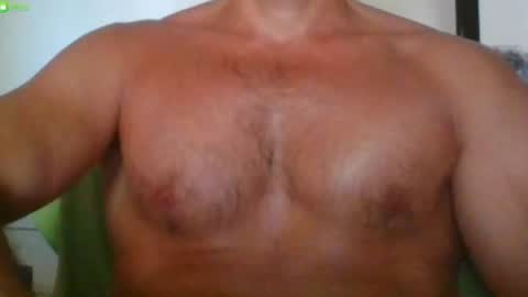 Snapshot of newtyguy90 chatting on July 4, 2026, 10:32 am newtyguy90 online show from July 4, 2026, 10:32 am