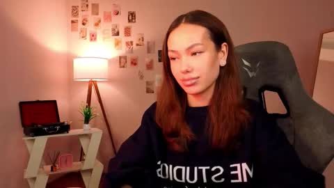 Snapshot of nexorine chatting on February 4, 2026, 1:28 pm Lilly online show from February 4, 2026, 1:28 pm