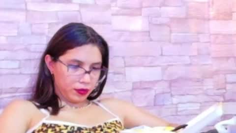 nextdoor_fantasy online show from June 25, 2026, 5:12 am