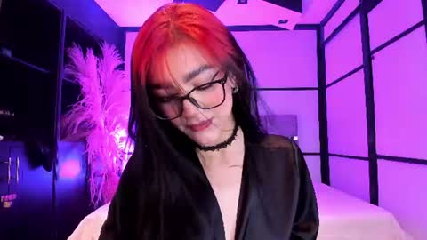 nezukoo_1 online show from July 6, 2026, 9:06 pm