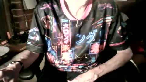 Snapshot of nfgwholoves2cum chatting on July 21, 2026, 2:25 am NFG Nice Friendly Guy Dick online show from July 21, 2026, 2:25 am