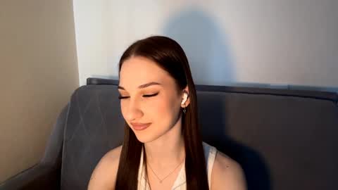 Snapshot of nganlyerly chatting on April 11, 2026, 12:31 pm Kate Ng online show from April 11, 2026, 12:31 pm