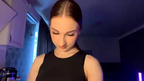 Snapshot of nganlyerly chatting on April 12, 2026, 1:16 pm Kate Ng online show from April 12, 2026, 1:16 pm