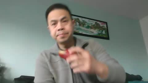 nguyen7788789 online show from February 7, 2026, 8:07 am