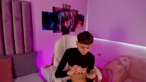 Nico  online show from July 4, 2026, 1:06 pm