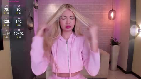 SQUIRTER DOLL    online show from January 10, 2026, 11:01 am