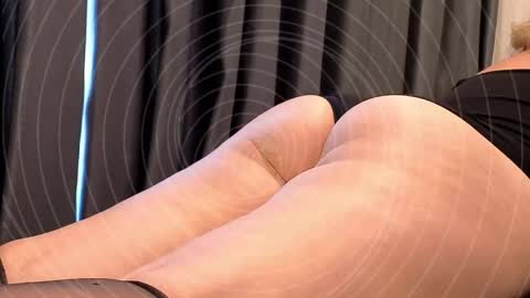 Kim online show from February 3, 2026, 2:53 am